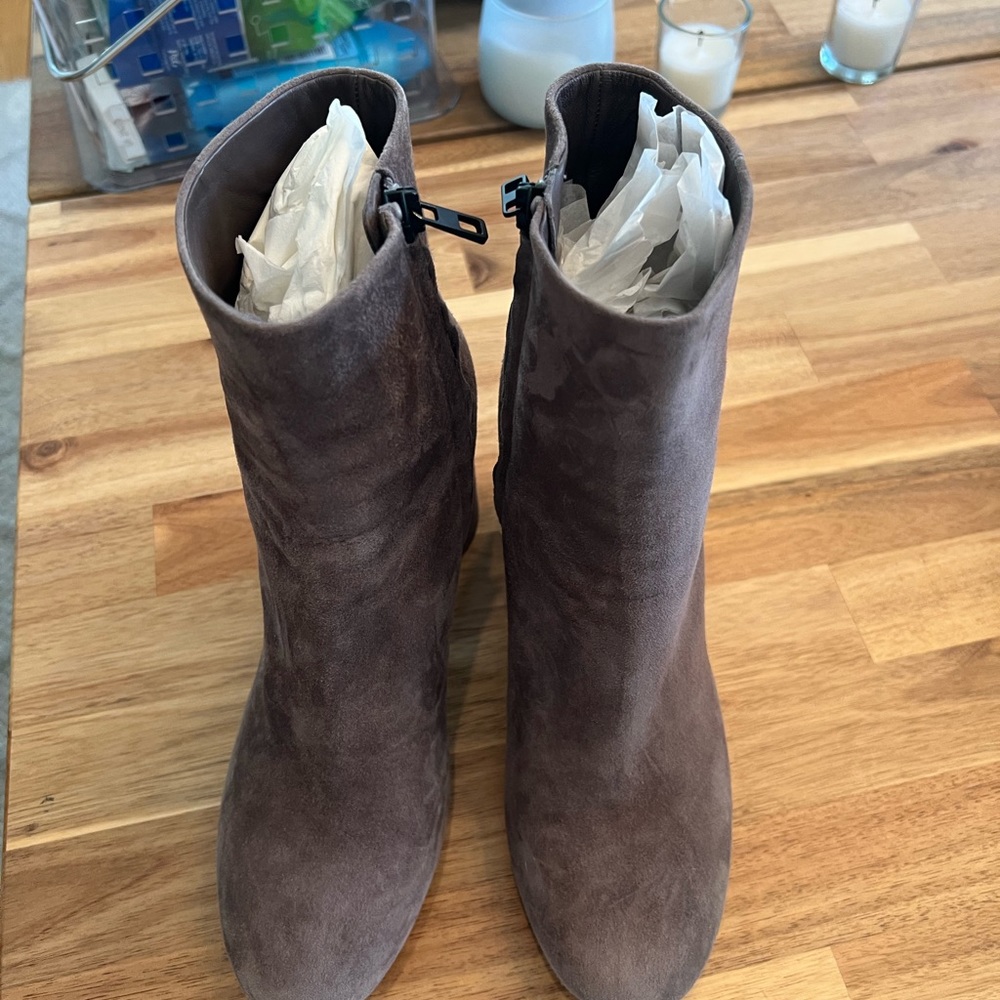 Vince Ridley Bootie - Picture 3 of 6